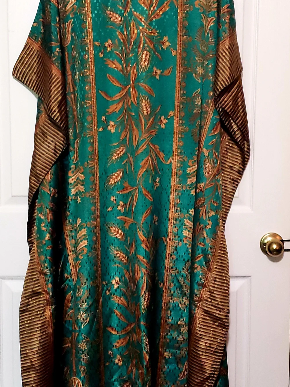 Ashro caftan botanical